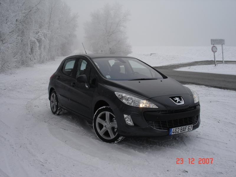 http://www.forum-peugeot.com/Forum/mesimages/21510/DSC03648.JPG
