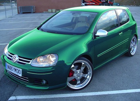 http://www.forum-peugeot.com/Forum/mesimages/21515/golf.jpg