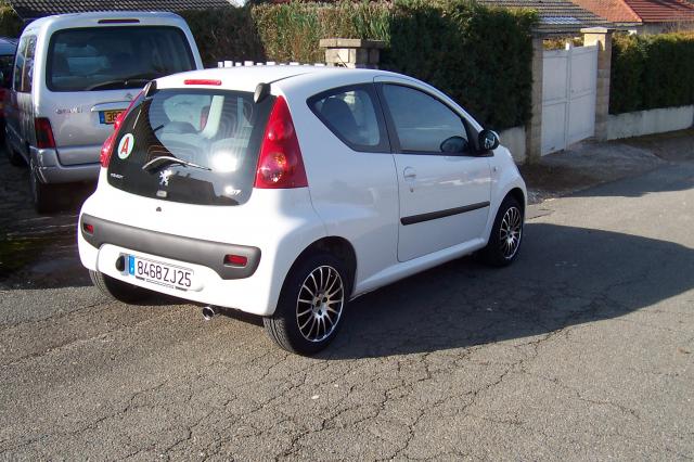 http://www.forum-peugeot.com/Forum/mesimages/21660/100_4228.jpg