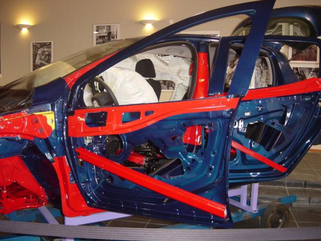 http://www.forum-peugeot.com/Forum/mesimages/22221/DSC02464.jpg