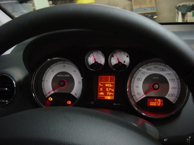 http://www.forum-peugeot.com/Forum/mesimages/22221/DSC02487.jpg