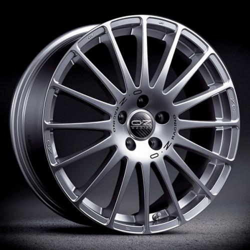 http://www.forum-peugeot.com/Forum/mesimages/22474/superturismo_gt.jpg