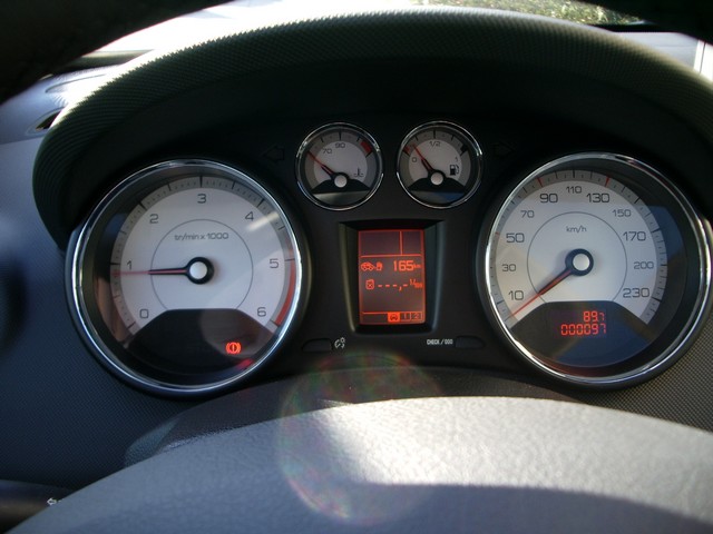 http://www.forum-peugeot.com/Forum/mesimages/22494/IMGP0946.jpg