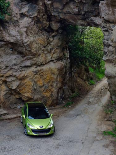 http://www.forum-peugeot.com/Forum/mesimages/22635/02-1.jpg