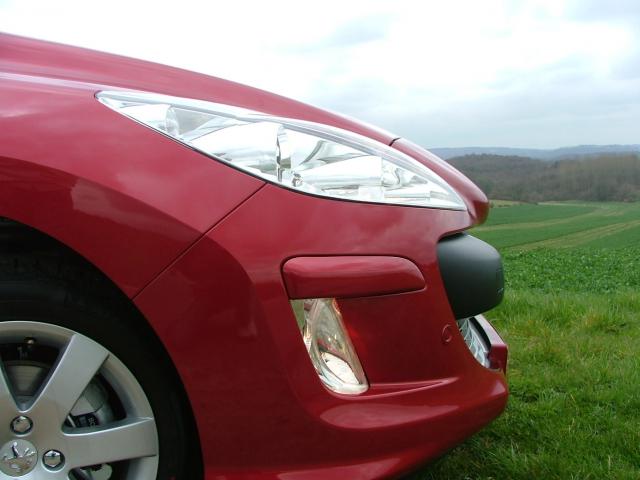 http://www.forum-peugeot.com/Forum/mesimages/22635/20030105PEUGEOT0005.jpg
