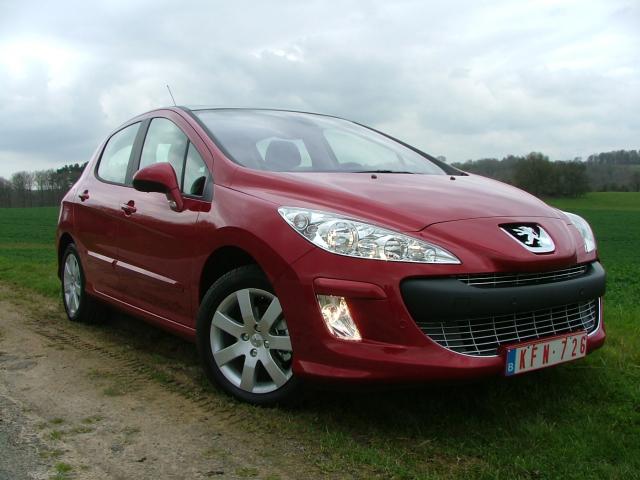 http://www.forum-peugeot.com/Forum/mesimages/22635/2003_0105PEUGEOT0003.jpg