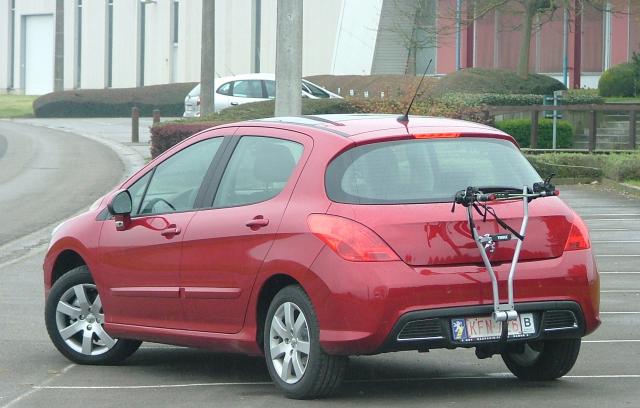 http://www.forum-peugeot.com/Forum/mesimages/22635/20080419Image0019bis.jpg