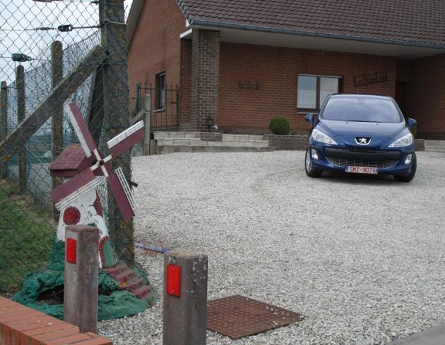 http://www.forum-peugeot.com/Forum/mesimages/22635/beaulieu005.jpg