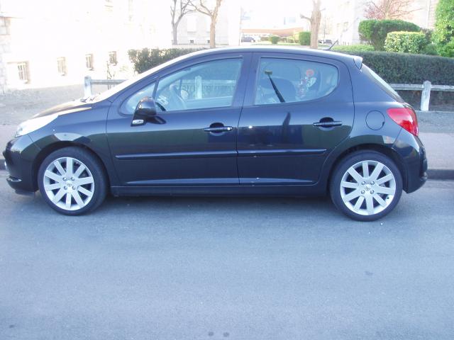 http://www.forum-peugeot.com/Forum/mesimages/22787/P3182694.jpg