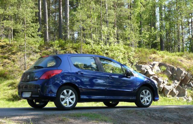 http://www.forum-peugeot.com/Forum/mesimages/23008/308_5.jpg