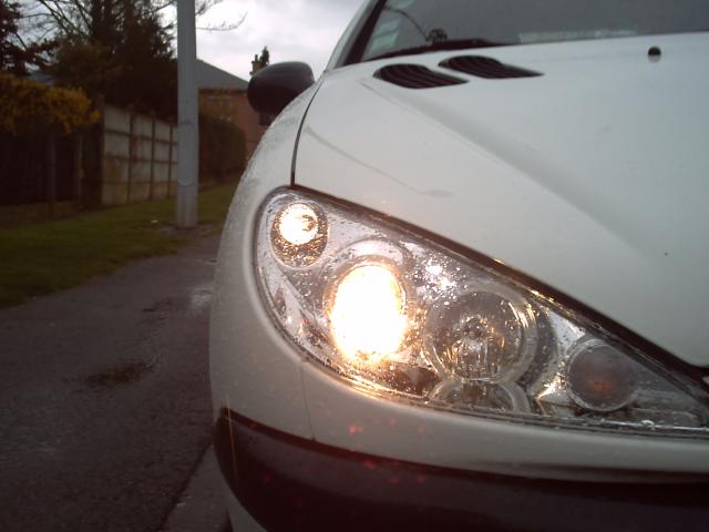 http://www.forum-peugeot.com/Forum/mesimages/23111/PICT0048.jpg