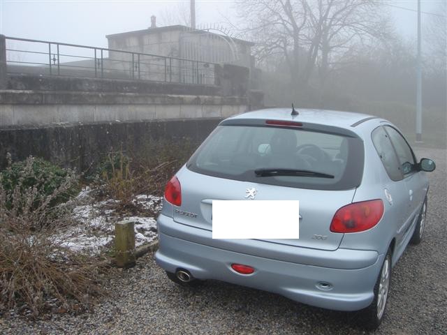 http://www.forum-peugeot.com/Forum/mesimages/23111/dsc02488smallqf1.jpg