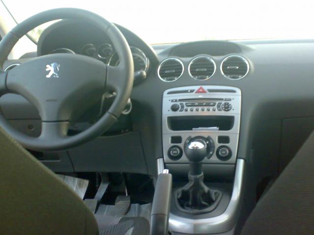 http://www.forum-peugeot.com/Forum/mesimages/23557/25062008151.jpg