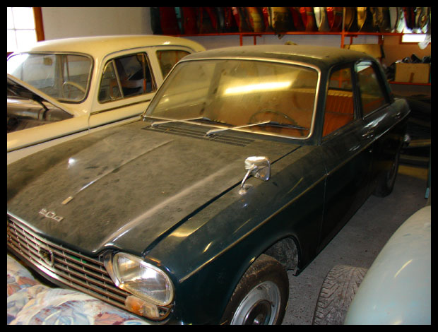 http://www.forum-peugeot.com/Forum/mesimages/23677/204_001.jpg