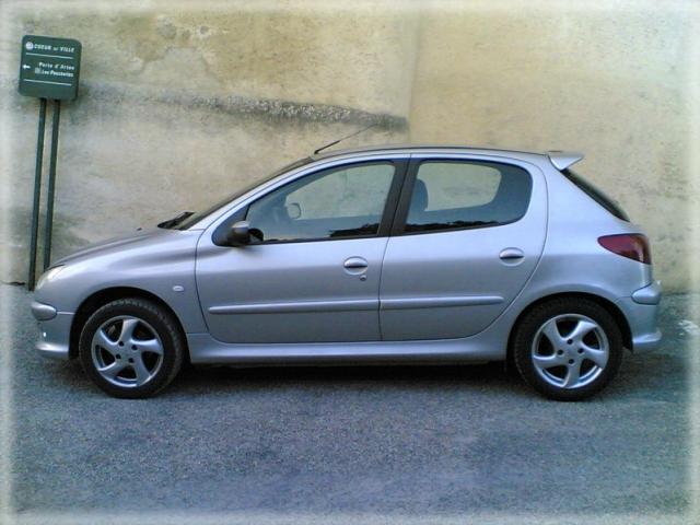 http://www.forum-peugeot.com/Forum/mesimages/23689/03042008(003).jpg