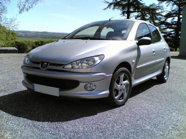 http://www.forum-peugeot.com/Forum/mesimages/23689/19042008(002).jpg