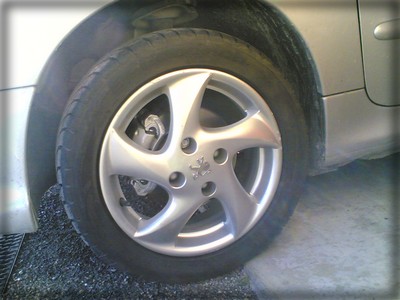 http://www.forum-peugeot.com/Forum/mesimages/23689/26042008(009).jpg