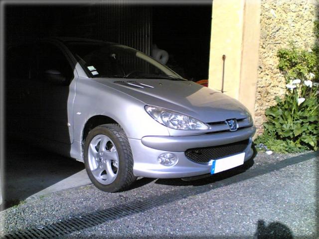 http://www.forum-peugeot.com/Forum/mesimages/23689/26042008(010).jpg