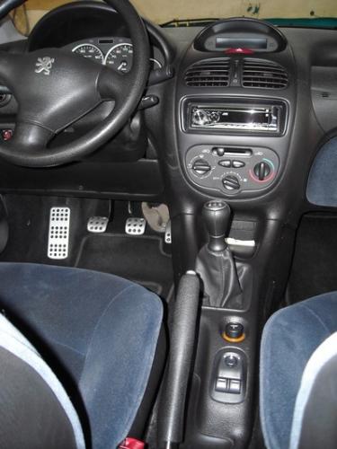 http://www.forum-peugeot.com/Forum/mesimages/23689/DSCN0030.jpg