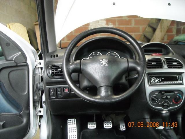http://www.forum-peugeot.com/Forum/mesimages/23689/DSCN0050.jpg