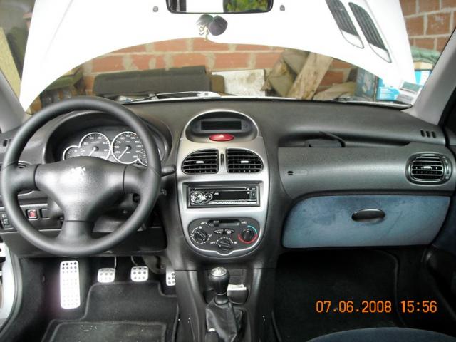http://www.forum-peugeot.com/Forum/mesimages/23689/DSCN0052.jpg