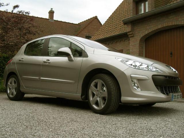 http://www.forum-peugeot.com/Forum/mesimages/23763/SANY0016copie.jpg
