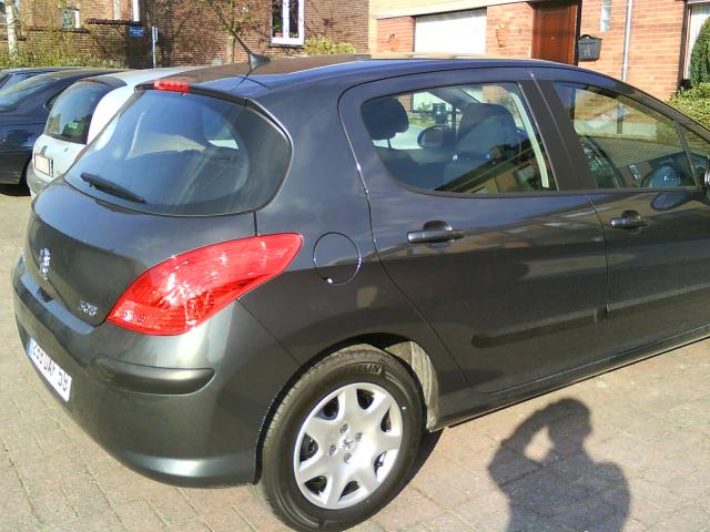 http://www.forum-peugeot.com/Forum/mesimages/23803/DSC00182.jpg http://www.forum-peugeot.com/Forum/mesimages/23803/DSC00182.jpg