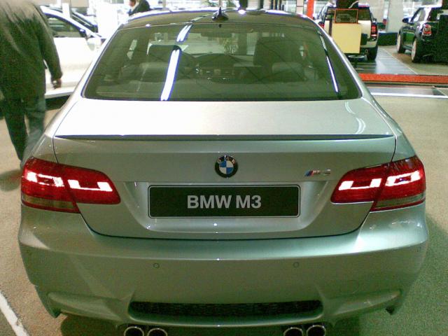 http://www.forum-peugeot.com/Forum/mesimages/2383/27032008137.jpg