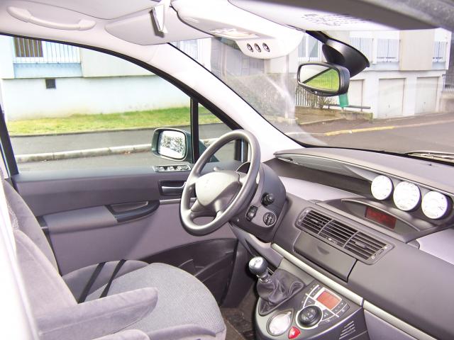 http://www.forum-peugeot.com/Forum/mesimages/23878/100_9845.jpg