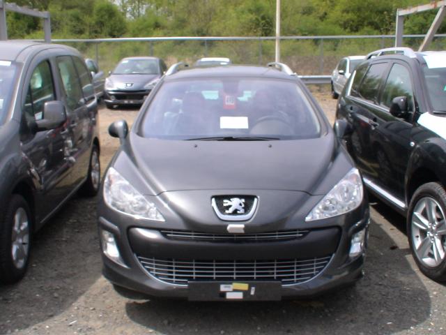 http://www.forum-peugeot.com/Forum/mesimages/23955/DSC00129.jpg
