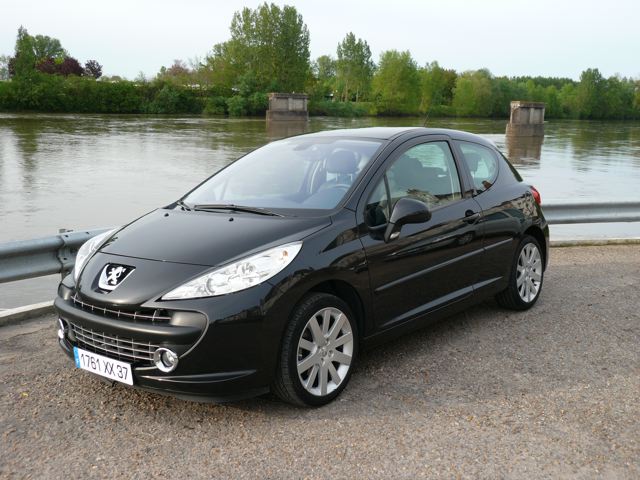 http://www.forum-peugeot.com/Forum/mesimages/24061/P1010729.jpg