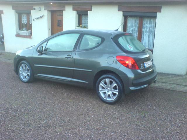 http://www.forum-peugeot.com/Forum/mesimages/24334/DSC00005.JPG1..jpg