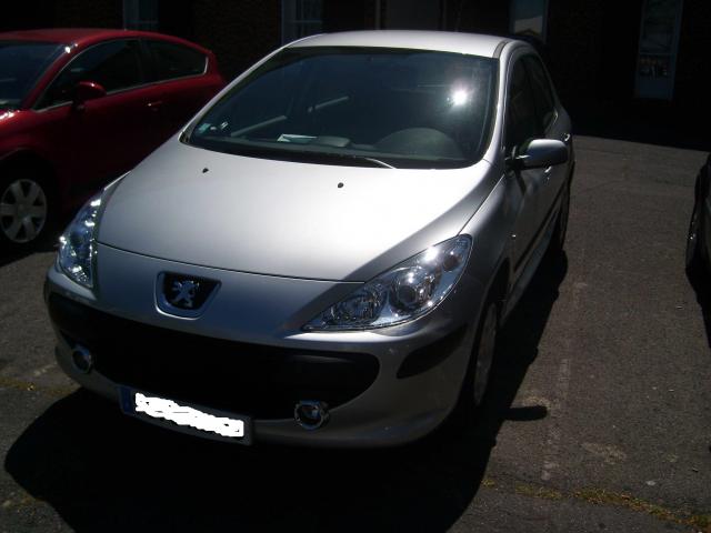 http://www.forum-peugeot.com/Forum/mesimages/24348/SL271066.jpg1..jpg
