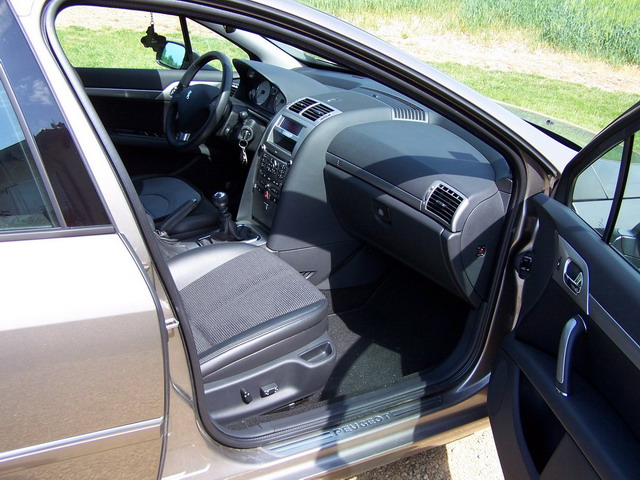 http://www.forum-peugeot.com/Forum/mesimages/24379/101_72948.jpg1..jpg