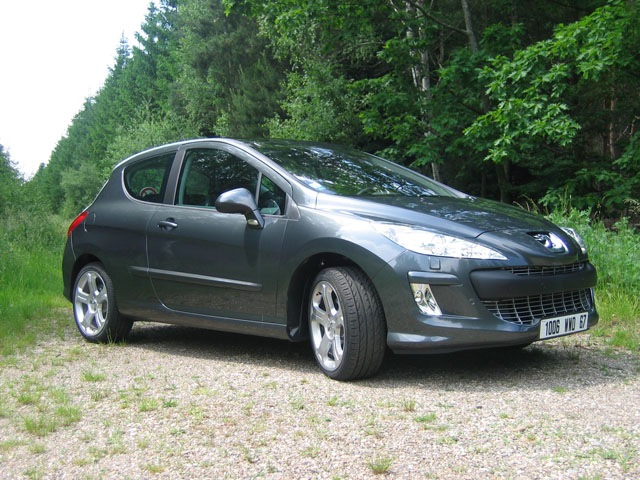 http://www.forum-peugeot.com/Forum/mesimages/24948/IMG_4043.jpg