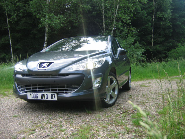 http://www.forum-peugeot.com/Forum/mesimages/24948/IMG_4052.jpg