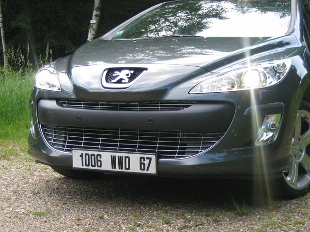 http://www.forum-peugeot.com/Forum/mesimages/24948/IMG_4053b.jpg