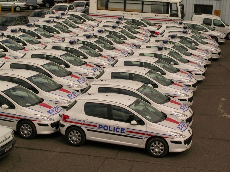 http://www.forum-peugeot.com/Forum/mesimages/25/a406003a12.jpg