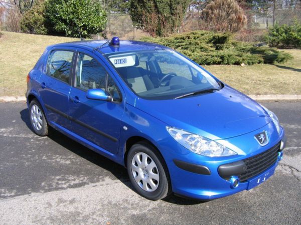 http://www.forum-peugeot.com/Forum/mesimages/25/normal_a0fa00b040.jpg