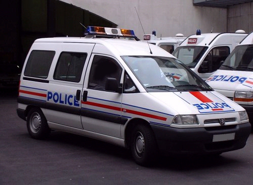 http://www.forum-peugeot.com/Forum/mesimages/25/p10.jpg