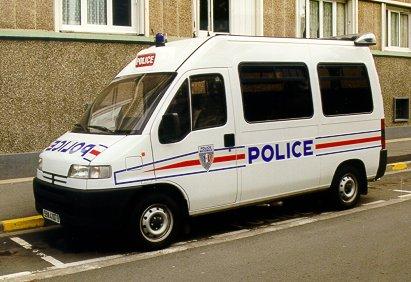 http://www.forum-peugeot.com/Forum/mesimages/25/peugeot_boxer.jpg