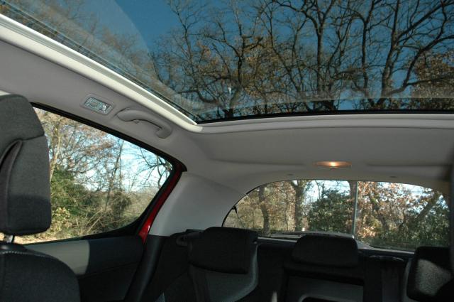 http://www.forum-peugeot.com/Forum/mesimages/2595/DSC3935.jpg
