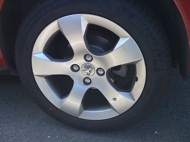 http://www.forum-peugeot.com/Forum/mesimages/26109/IMG_0076.jpg