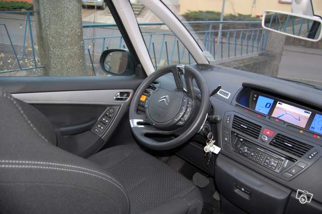 http://www.forum-peugeot.com/Forum/mesimages/30986/6583595883.jpg
