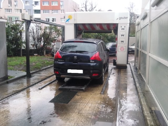 http://www.forum-peugeot.com/Forum/mesimages/35901/MON3008aulavage.jpg
