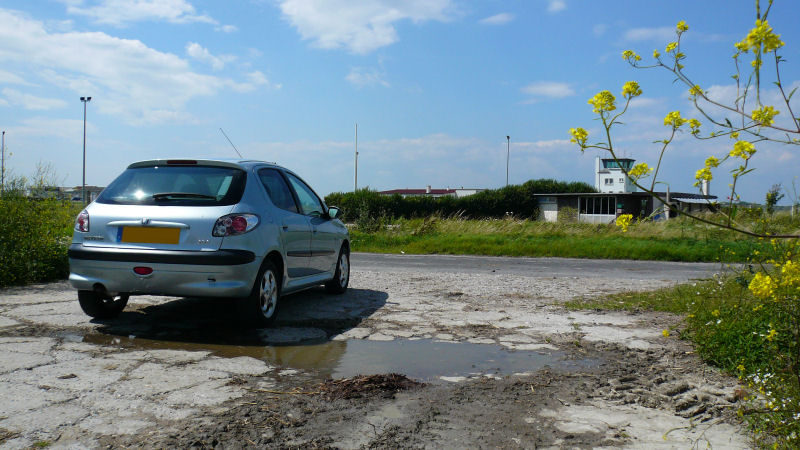 http://www.forum-peugeot.com/Forum/mesimages/3740/P1020356.JPG