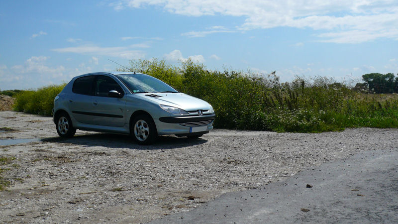 http://www.forum-peugeot.com/Forum/mesimages/3740/P1020357.JPG