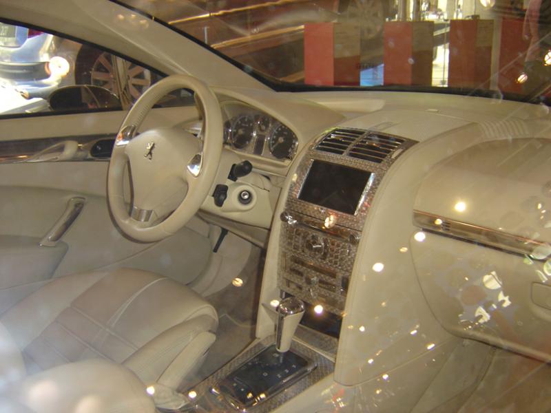 http://www.forum-peugeot.com/Forum/mesimages/492/p11.jpg