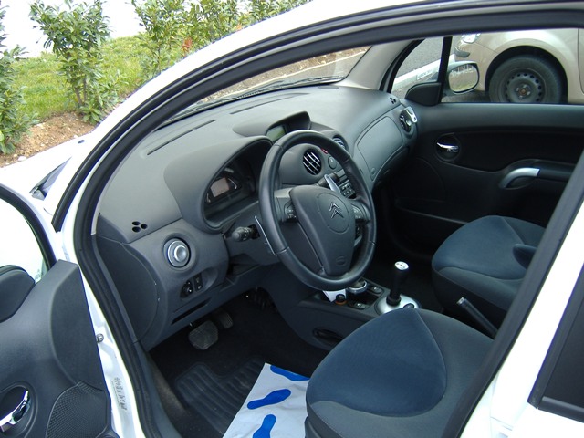 http://www.forum-peugeot.com/Forum/mesimages/5108/CopiedeDSCF1216.JPG