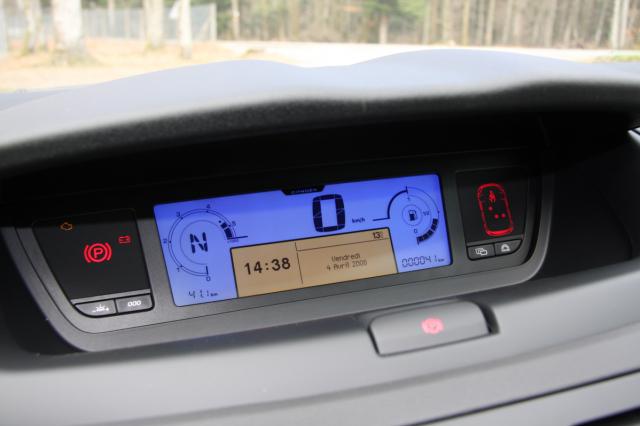 http://www.forum-peugeot.com/Forum/mesimages/578/compteur.jpg